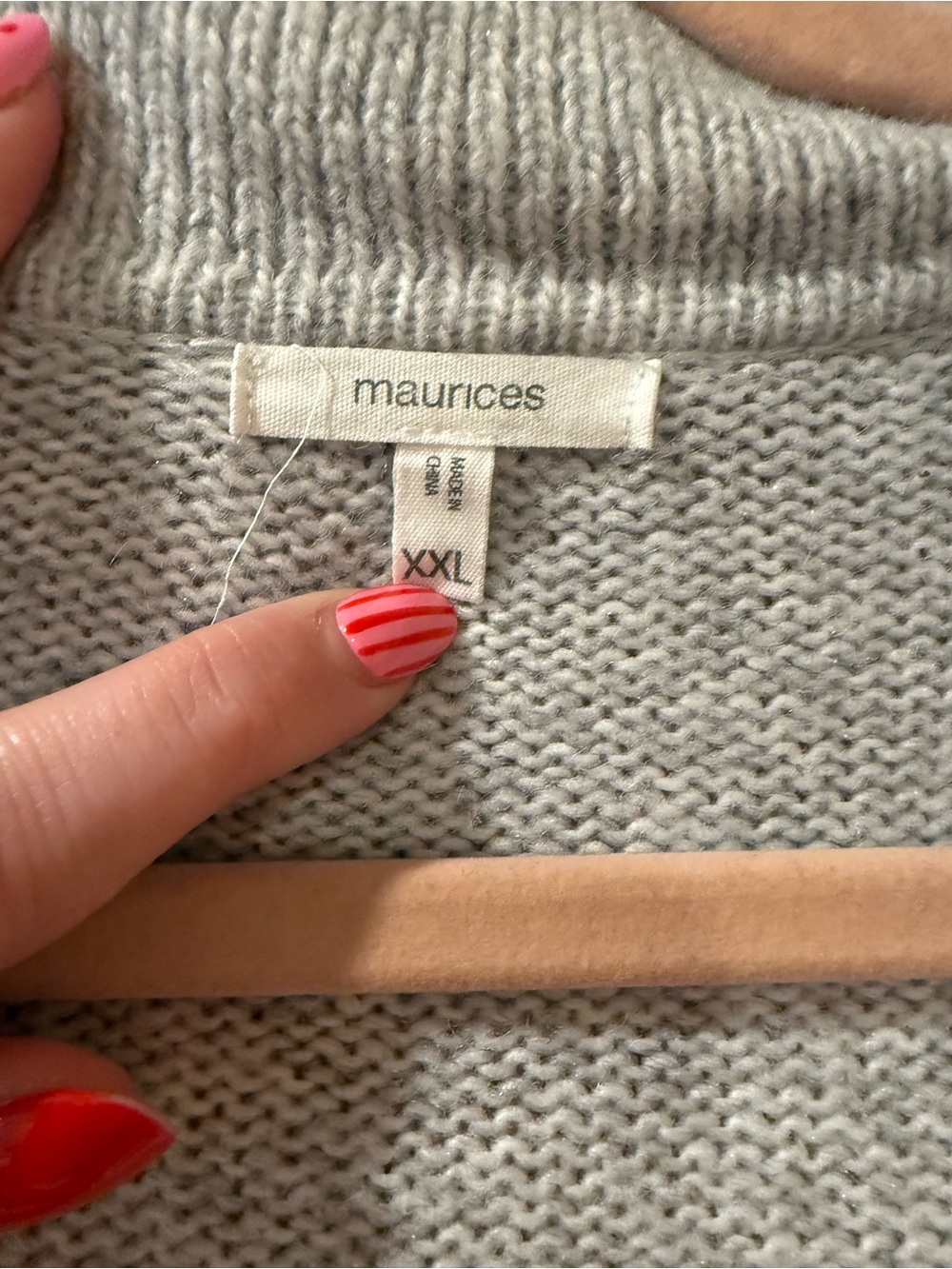 Maurices Relaxed V-Neck Collar Sweater in Light Gray - Picture 2 of 2
